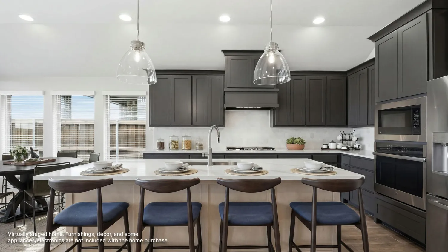 10433 Wyatts Run Rd staged by ModelMatch