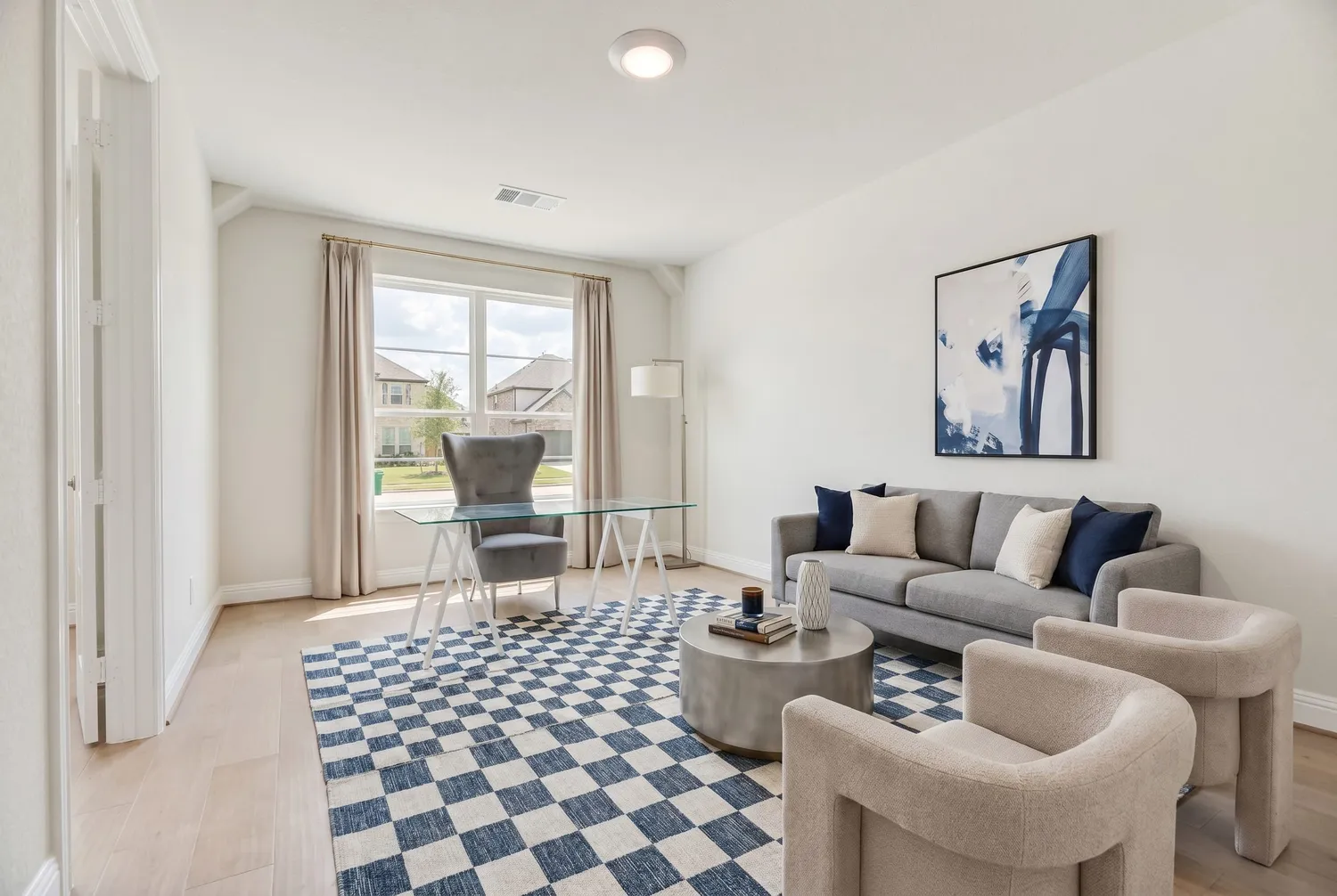 2634 Shadybrook Dr staged by ModelMatch